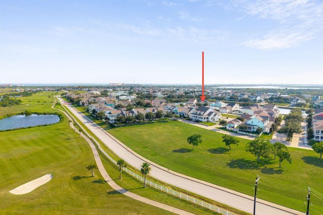 53 Island Passage, Galveston, TX 77554