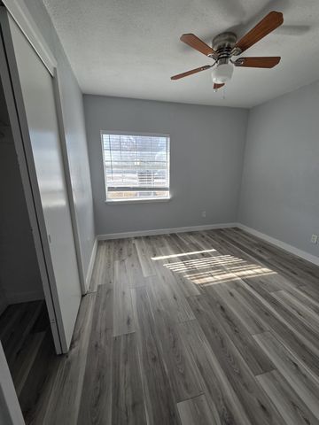 1805 W Washington Street, Sherman, TX 75092