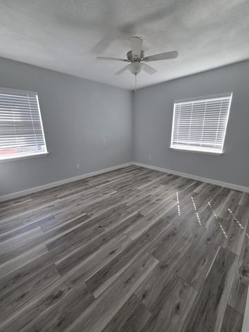 1805 W Washington Street, Sherman, TX 75092