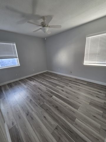 1805 W Washington Street, Sherman, TX 75092