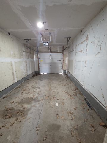 1805 W Washington Street, Sherman, TX 75092