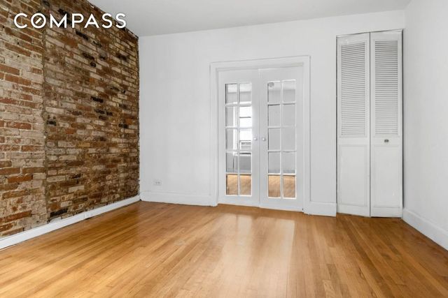 215 E 88th St Apt 4A, New York City, NY 10128