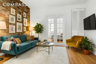 215 E 88th St Apt 4A, New York City, NY 10128