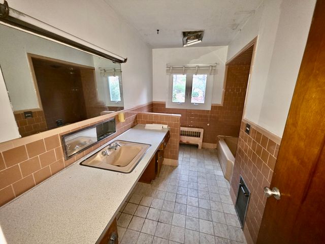 31 Woodland Way, Rehoboth, MA 02769