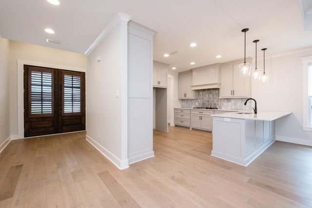 638 Epernay Place, Little Rock, AR 72223