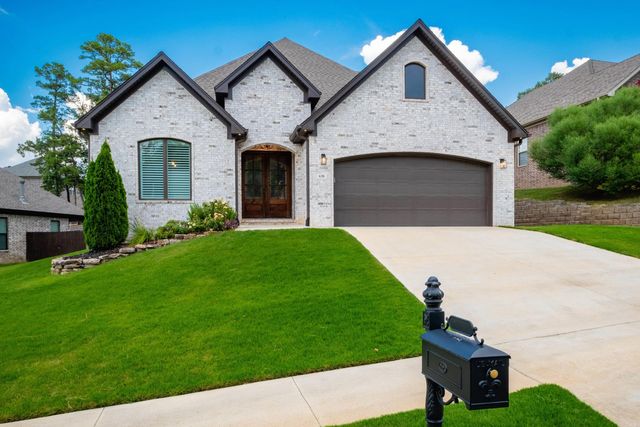 638 Epernay Place, Little Rock, AR 72223