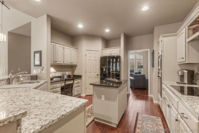 8320 S 87th Avenue E, Tulsa, OK 74133