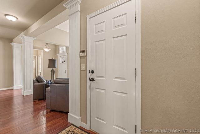8320 S 87th Avenue E, Tulsa, OK 74133