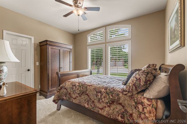 8320 S 87th Avenue E, Tulsa, OK 74133