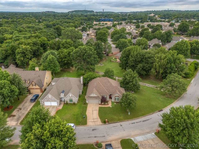 8320 S 87th Avenue E, Tulsa, OK 74133