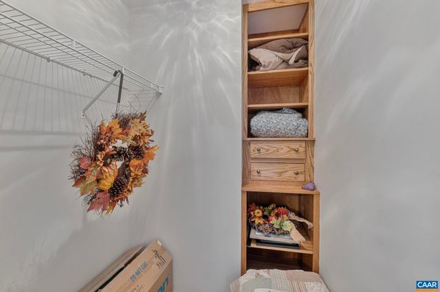 124 PELHAM WOODS CIR, Waynesboro, VA 22980