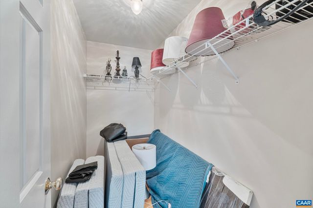 124 PELHAM WOODS CIR, Waynesboro, VA 22980