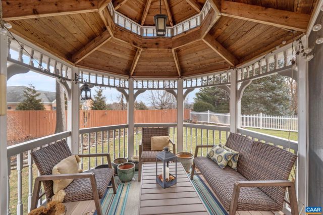 124 PELHAM WOODS CIR, Waynesboro, VA 22980