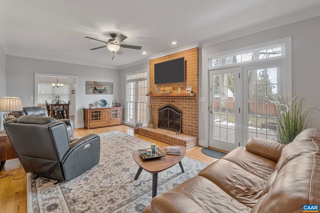 124 PELHAM WOODS CIR, Waynesboro, VA 22980