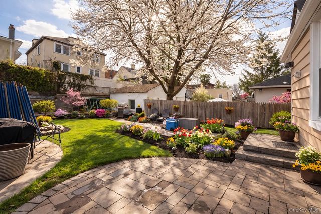 59 Wallace Street, Tuckahoe, NY 10707