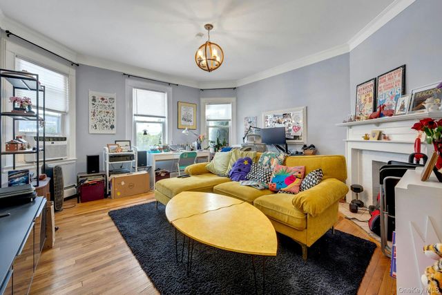 59 Wallace Street, Tuckahoe, NY 10707