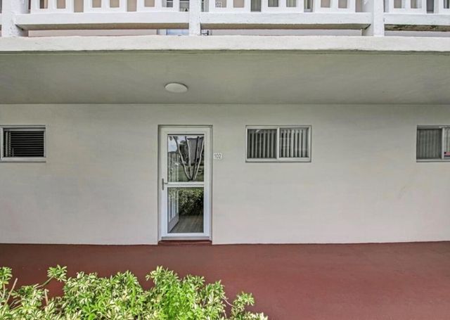 2855 Garden Drive S 102, Lake Worth, FL 33461