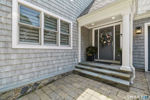 929 Pequot Avenue, New London, CT 06320
