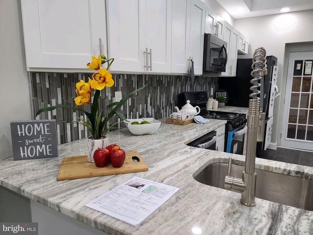 3040 W BERKS ST, Philadelphia, PA 19121