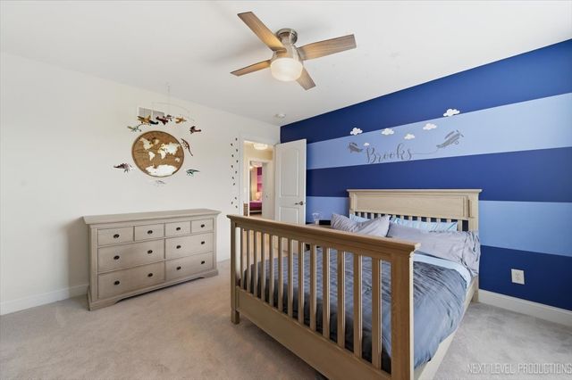 39W829 KELLAR Square, Geneva, IL 60134