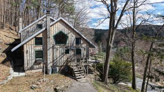 2603 North Pownal Road, Pownal, VT 05261