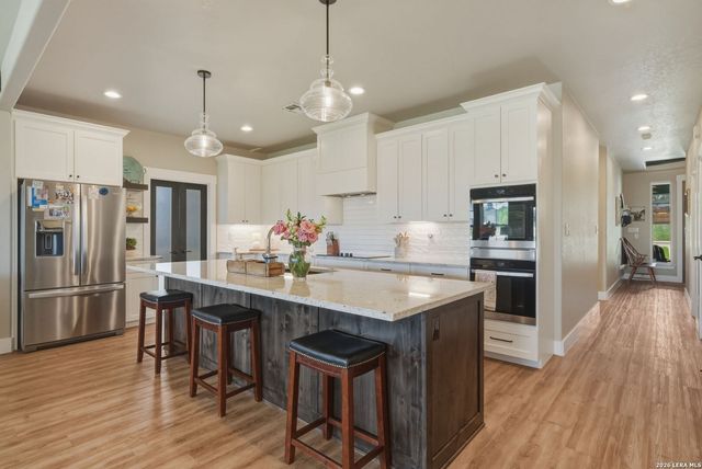 109 juniper, La Vernia, TX 78121