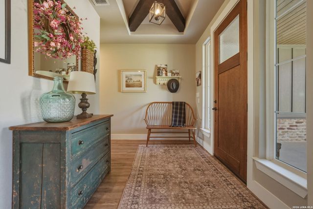 109 juniper, La Vernia, TX 78121