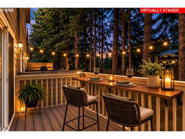 20028 BERGE VIEW Ave, Oregon City, OR 97045