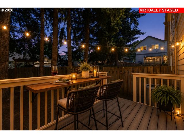 20028 BERGE VIEW Ave, Oregon City, OR 97045
