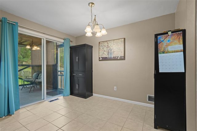 2614 Meadow St, Harrison Twp, PA 15065