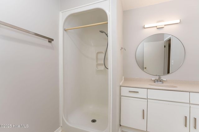 732 Azalea Drive 413, Hampstead, NC 28443