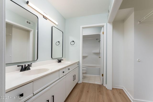 732 Azalea Drive 413, Hampstead, NC 28443