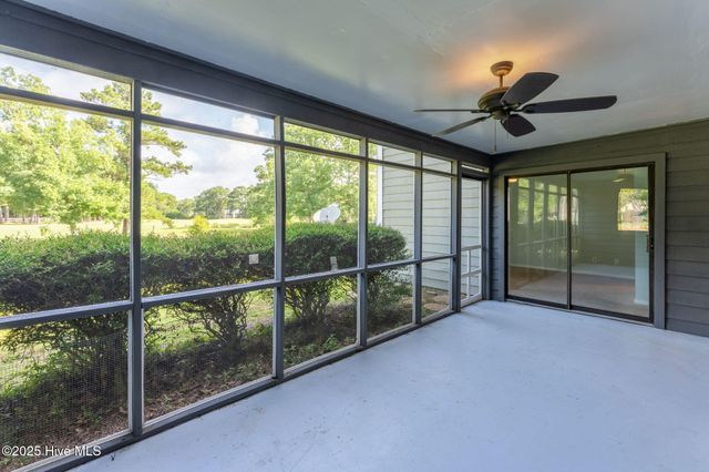 732 Azalea Drive 413, Hampstead, NC 28443