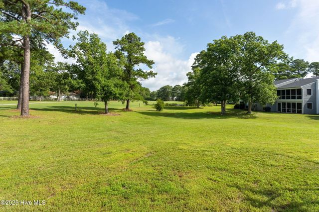 732 Azalea Drive 413, Hampstead, NC 28443