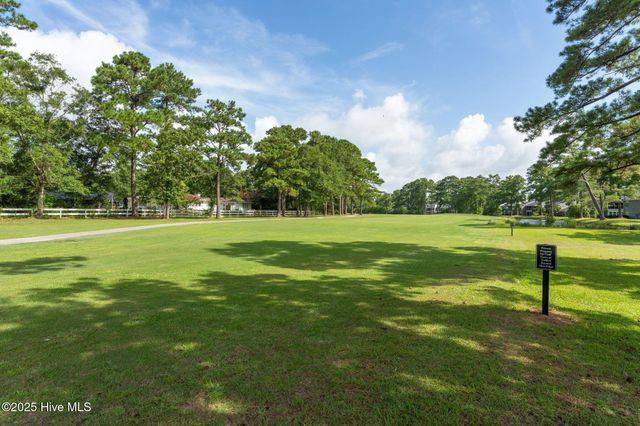732 Azalea Drive 413, Hampstead, NC 28443