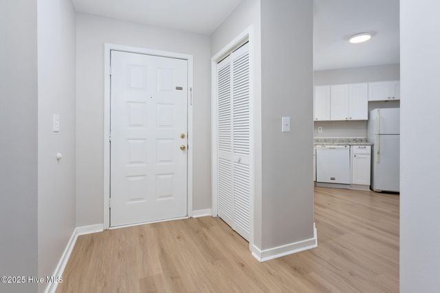 732 Azalea Drive 413, Hampstead, NC 28443