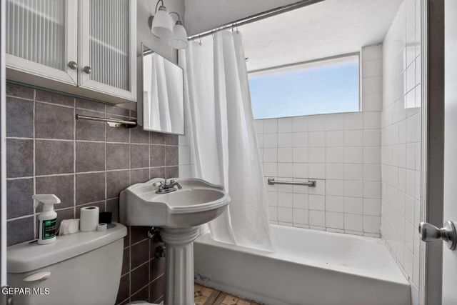 5612 CRESTON Avenue, El Paso, TX 79924