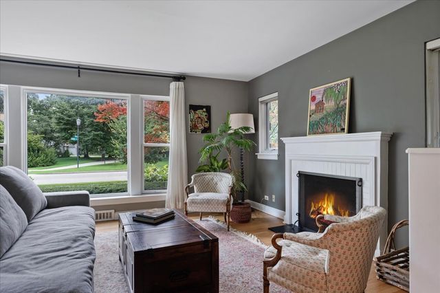 2024 Ewing Avenue, Evanston, IL 60201