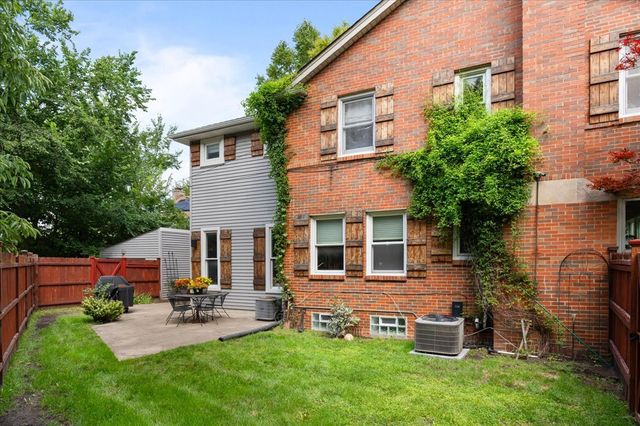 2024 Ewing Avenue, Evanston, IL 60201