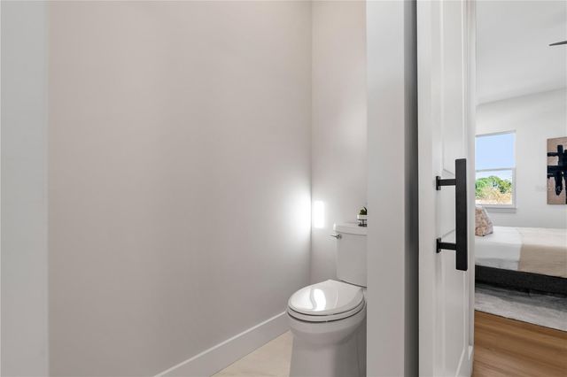 2905 W ARCH STREET, Tampa, FL 33607