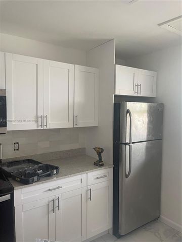 20725 NE 8th Ct 203-11, Miami, FL 33179