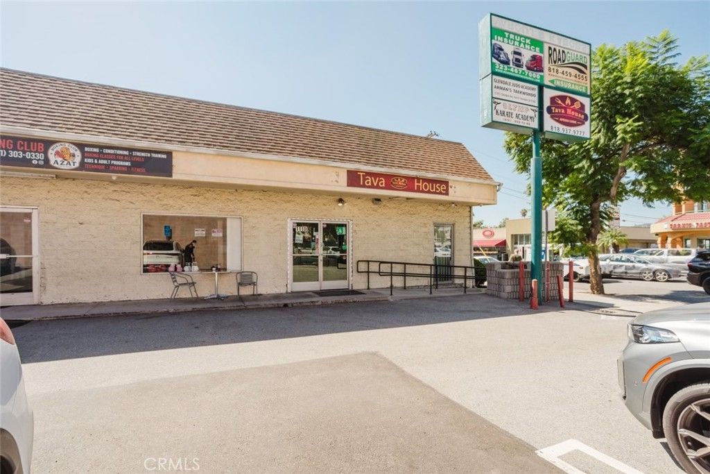 1110 S Glendale Avenue, Glendale, CA 91205 — photo 4