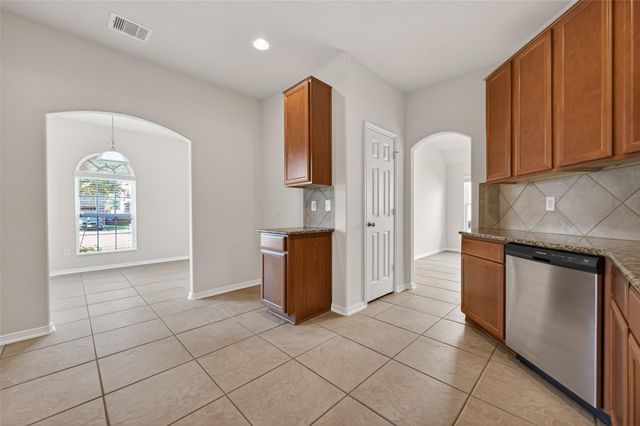 2487 Elm Crossing Trail, Spring, TX 77386