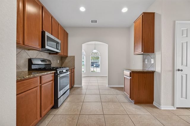 2487 Elm Crossing Trail, Spring, TX 77386