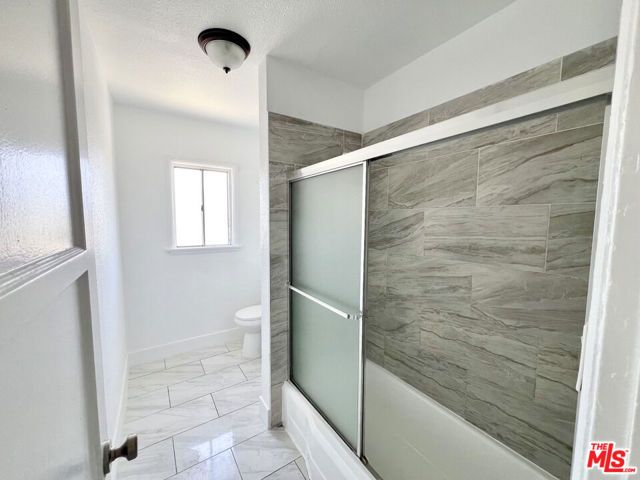 254 E Lanzit Avenue 5, Los Angeles, CA 90061