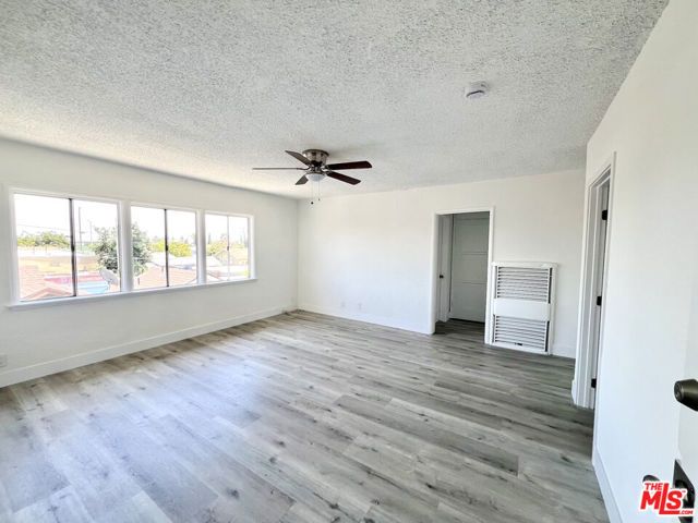 254 E Lanzit Avenue 5, Los Angeles, CA 90061