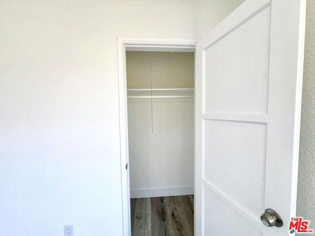 254 E Lanzit Avenue 5, Los Angeles, CA 90061