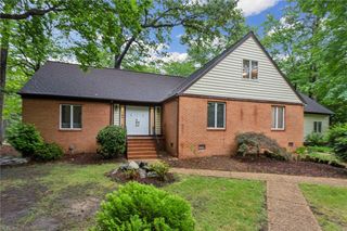 111 Dale Hollow DR, Yorktown, VA 23692