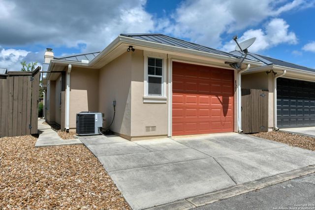 127 Village Park, Boerne, TX 78006
