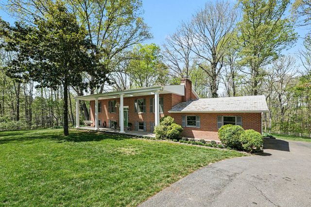 86 MOCKINGBIRD LN, Stafford, VA 22556
